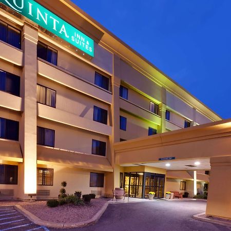 La Quinta By Wyndham Plattsburgh Hotel Exterior foto